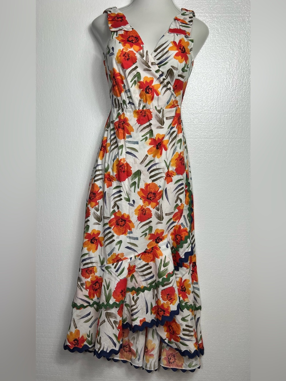 Adelyn Rae Anastasia floral wrap dress size M cottagecore